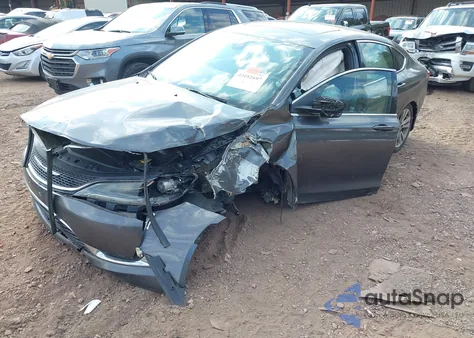 2015 Chrysler 200 Limited из США, поврежденный, VIN 1C3CCCABXFN624698